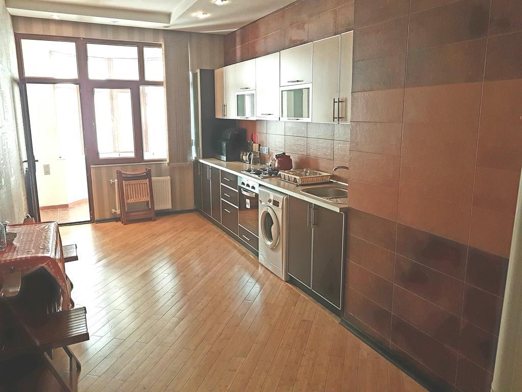 Apartment On Mirqasimov St.29 Baku Exterior foto