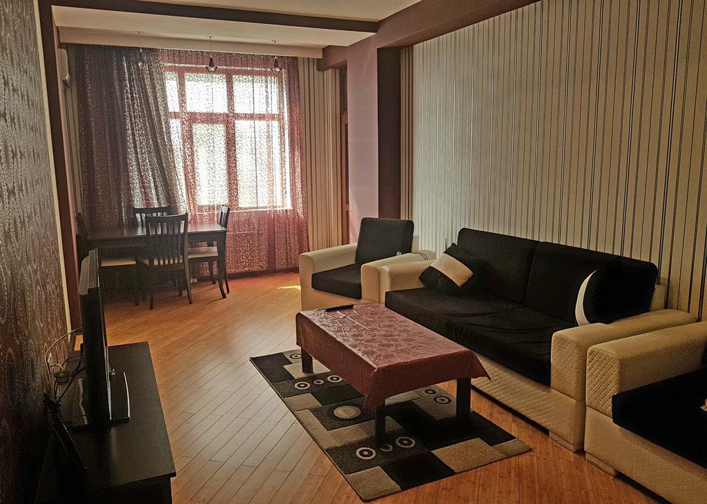 Apartment On Mirqasimov St.29 Baku Exterior foto